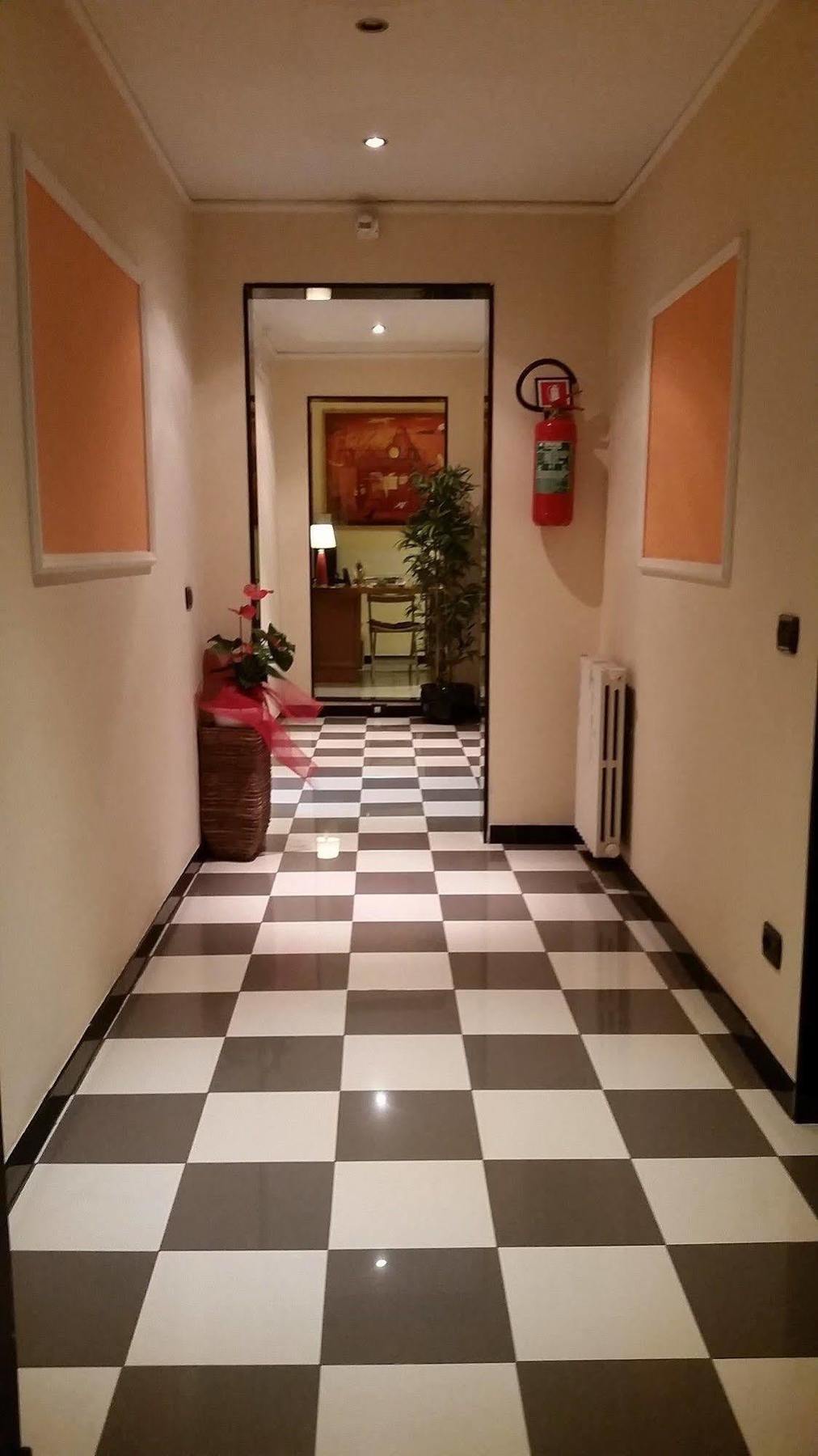 Bed and breakfast Roma Da Noi Extérieur photo