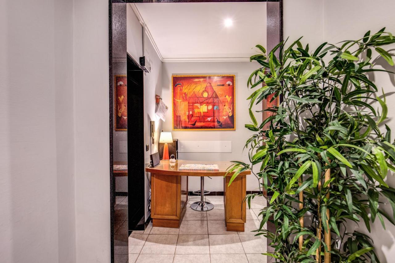 Bed and breakfast Roma Da Noi Extérieur photo